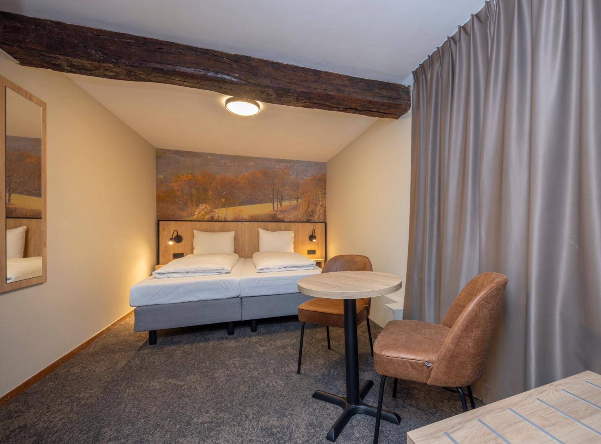 Fletcher Hotel Restaurant De Burghoeve Valkenburg aan de Geul Extérieur photo
